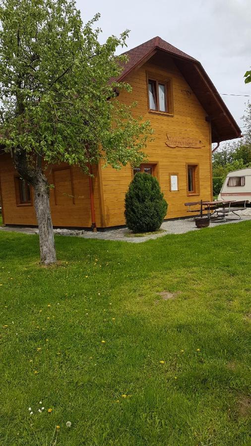 Wichrowe Wzgorze Villa Dynow Екстериор снимка